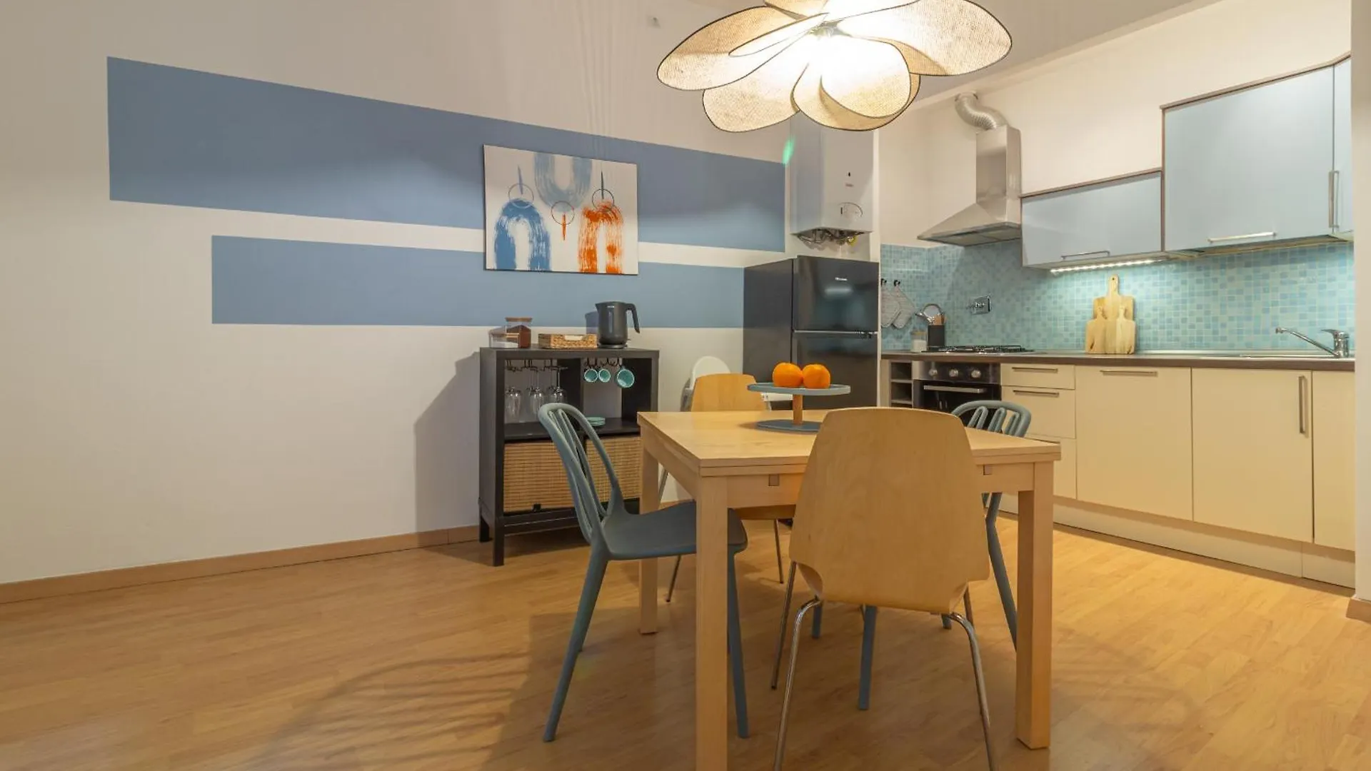 Cozy Threeroom Apartment In The Heart Of Bologna Italy